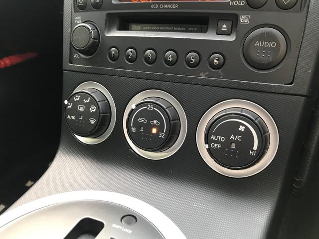 フェアレディＺ ベースグレード　トラストマフラー・キセノンライト・純正アルミ・純正ナビ・Ｂカメラ・ＥＴＣ（32枚目）