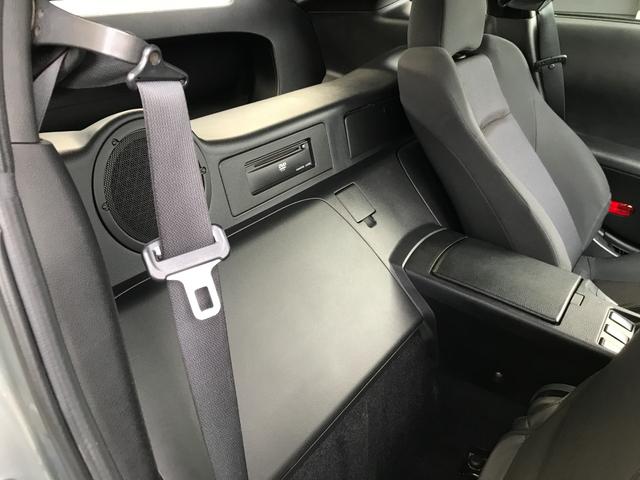 フェアレディＺ ベースグレード　トラストマフラー・キセノンライト・純正アルミ・純正ナビ・Ｂカメラ・ＥＴＣ（36枚目）