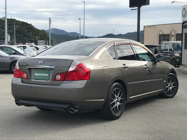 低走行４．４万Ｋｍ・車検Ｒ９／１０・社外アルミホイール・インテリキー・ハーフレザーシート・パワーシート・純正ナビ・Ｂカメラ・サイドカメラ・プライバシーガラス装備