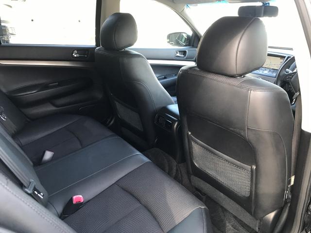 スカイライン ２５０ＧＴ　タイプＳ　後期型・７速パドル・ニスモマフラー・フロントスポイラー・ＨＤＤナビＴＶ・Ｂカメラ・キセノン・インテリキー（27枚目）