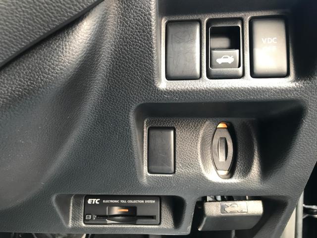 スカイライン ２５０ＧＴ　タイプＳ　後期型・７速パドル・ニスモマフラー・フロントスポイラー・ＨＤＤナビＴＶ・Ｂカメラ・キセノン・インテリキー（42枚目）