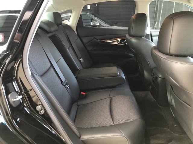 フーガ 250GT Aパッケージ ワンオーナー・純正HDDナビTV・純正18アルミ・クルーズ・キセノン・インテリキー・電動ハーフレザーシート(19枚目)