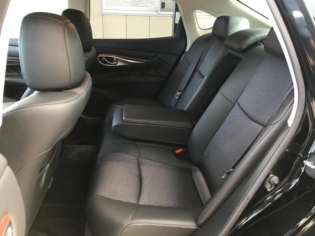 フーガ 250GT Aパッケージ ワンオーナー・純正HDDナビTV・純正18アルミ・クルーズ・キセノン・インテリキー・電動ハーフレザーシート(22枚目)