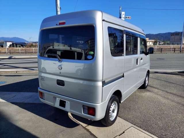 日産 ＮＶ１００クリッパーバン