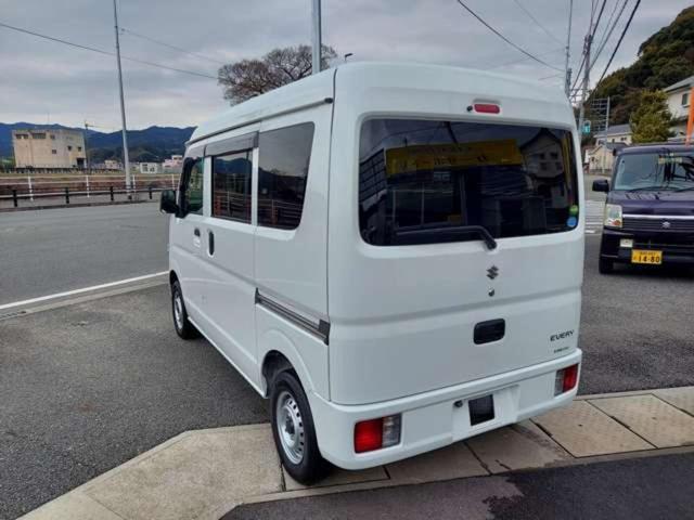 ＰＣ　オートマ　フル装備　記録簿　禁煙車　ナビ　バックカメラ　両側スライドドア　車検整備付　修復歴なし　１ヶ月１，０００ｋｍ保証付(4枚目)