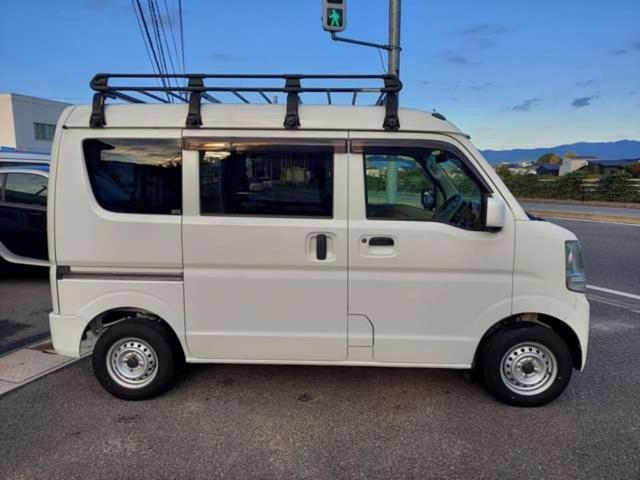 エブリイ ＰＣ　リミテッド　ハイルーフ　５Ａ　ＧＳ車　オートマ　フル装備　記録簿　禁煙車　ＥＴＣ　２ｎｄ発進　レーダーブレーキサポート　ルーフキャリア付（8枚目）
