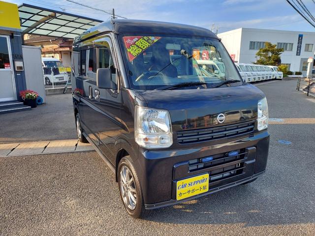 ＮＶ１００クリッパーバン ＤＸ　ハイルーフ　５ＡＧＳ車　４ＷＤ　オートマ　フル装備　ＤＶＤナビ　ワンセグ　社外タコメーター　ＬＥＤライト　ＥＴＣ　リヤスポイラー　社外アルミ付（9枚目）