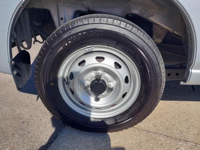 ピクシスバン クルーズ　ハイルーフ　４ＷＤ　５速　エアコン　パワステ　フロントパワーウインドウ　ナビ　バックカメラ　ＥＴＣ　バックソナー　ＤＶＤ　フルセグナビ　電動格納ミラー（13枚目）