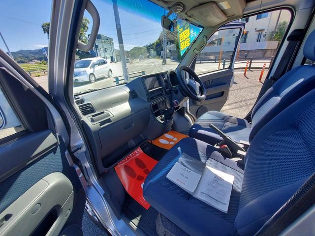 ピクシスバン クルーズ　ハイルーフ　４ＷＤ　５速　エアコン　パワステ　フロントパワーウインドウ　ナビ　バックカメラ　ＥＴＣ　バックソナー　ＤＶＤ　フルセグナビ　電動格納ミラー（22枚目）