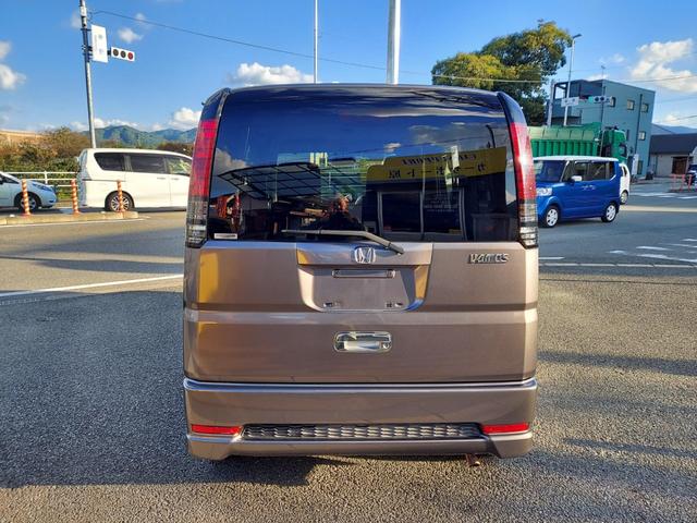 バモス Ｇ　オートマ　エアコン　パワステ　フロントパワーウインド　アルミ　ナビ　タイミングベルト　ウォーターポンプ交換済　地デジテレビ　ＥＴＣ（6枚目）