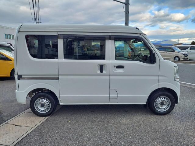 エブリイ PAリミテッド ハイルーフ 5AGS車 オートマ エアコン パワステ 2nd発信 記録簿 禁煙車 ETC キーレス(8枚目)