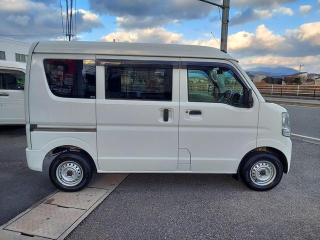エブリイ ＰＣ　ＰＣ　ハイルーフ　４ＷＤ　オートマ　エアコン　フロントパワーウインドウ　記録簿　ＥＴＣ（8枚目）