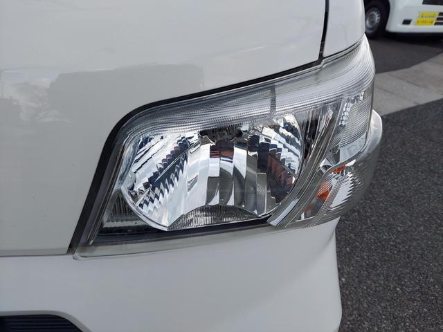 ���X�̎ԗ��͓����E�O���Ƃ��ɂ���蒸�����q�l�̎����l���ăs�b�J�s�J�Ɏd�グ�ēW�����Ă���܂��I�����x�����X�̏�A���Ԃ����m�F�������I