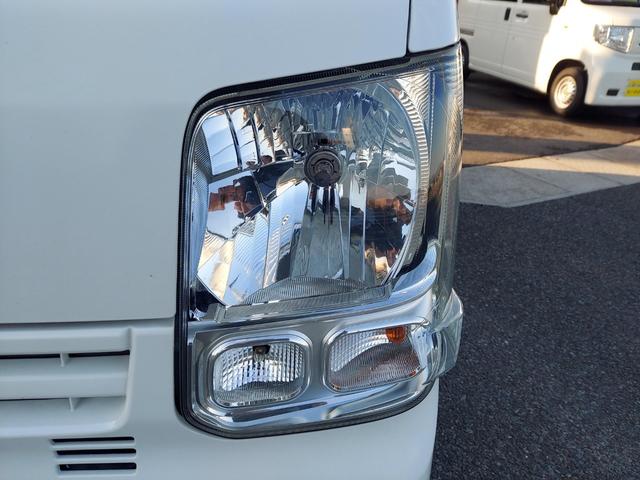 ���X�̎ԗ��͓����E�O���Ƃ��ɂ���蒸�����q�l�̎����l���ăs�b�J�s�J�Ɏd�グ�ēW�����Ă���܂��I�����x�����X�̏�A���Ԃ����m�F�������I