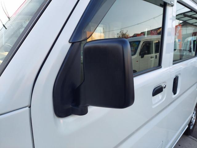 エブリイ ＰＡ　ハイルーフ　５ＡＧＳ車　４ＷＤ　オートマ　エアコン　２ｎｄ発進　スタッドレスタイヤ　タイヤチェーン　左リヤインナー小歪み　切り替え式４ＷＤ（12枚目）