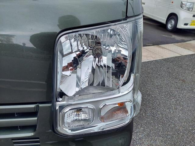 ���X�̎ԗ��͓����E�O���Ƃ��ɂ���蒸�����q�l�̎����l���ăs�b�J�s�J�Ɏd�グ�ēW�����Ă���܂��I�����x�����X�̏�A���Ԃ����m�F�������I