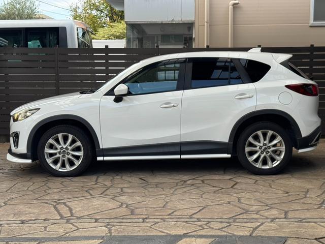 ＣＸ－５ ＸＤ　Ｌパッケージ　純正エアロ　ＢＯＳＥサウンド　純正ナビ　Ｂｌｕｅｔｏｏｔｈ　黒革シート　純正ＡＷ（8枚目）