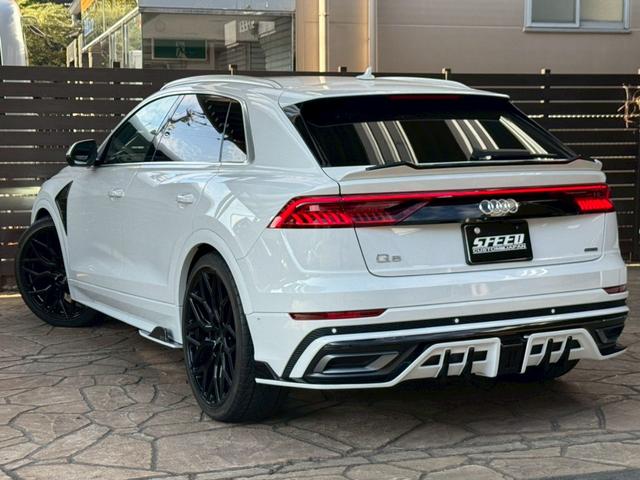 AUDI Q8 55TFSI QUATTRO DEBUT PACKAGE LUXURY