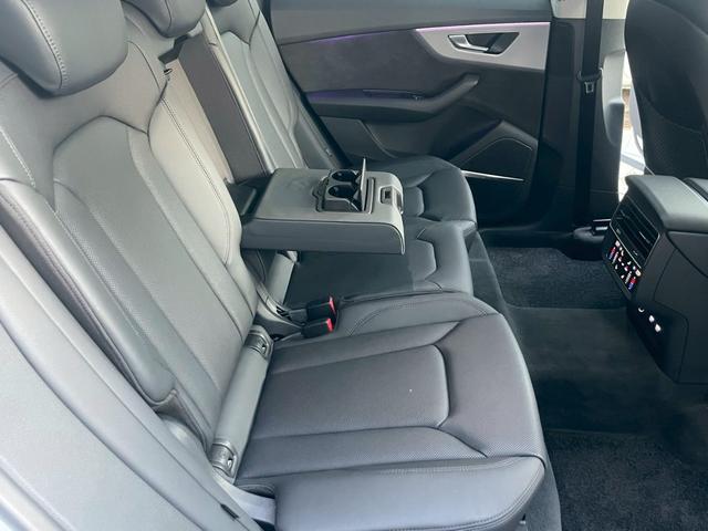 AUDI Q8 55TFSI QUATTRO DEBUT PACKAGE LUXURY
