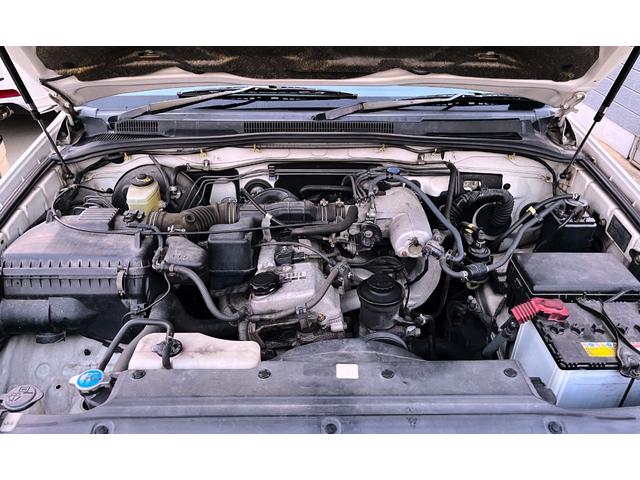 ハイラックスサーフ ＳＳＲ－Ｘ　４ＷＤ．ＥＴＣ．ドライブレコーダー（17枚目）