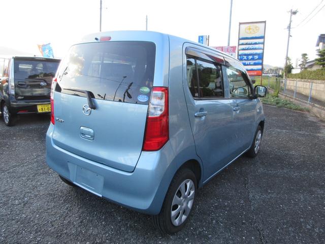 軽自動車からミニバンまで幅広く展示しております。