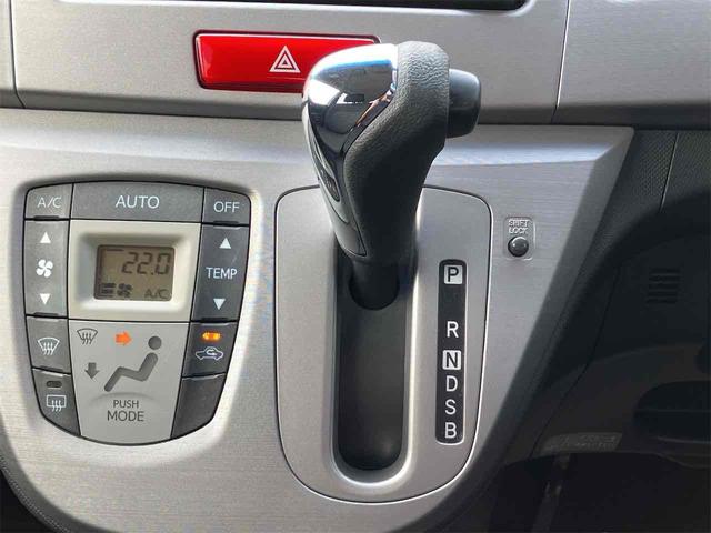 ムーヴ カスタム　Ｘ　ナビ　ＴＶ　ＨＩＤ　ＬＥＤヘッドランプ　スマートキー　アイドリングストップ　電動格納ミラー　ベンチシート　ＣＶＴ　盗難防止システム　ＡＢＳ　ＣＤ　ＤＶＤ再生　Ｂｌｕｅｔｏｏｔｈ　アルミホイール（6枚目）