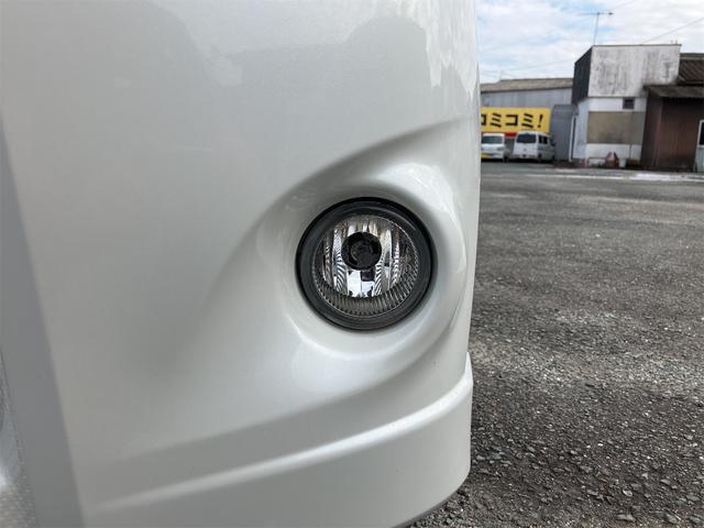 ムーヴ カスタム　Ｘ　ナビ　ＴＶ　ＨＩＤ　ＬＥＤヘッドランプ　スマートキー　アイドリングストップ　電動格納ミラー　ベンチシート　ＣＶＴ　盗難防止システム　ＡＢＳ　ＣＤ　ＤＶＤ再生　Ｂｌｕｅｔｏｏｔｈ　アルミホイール（29枚目）