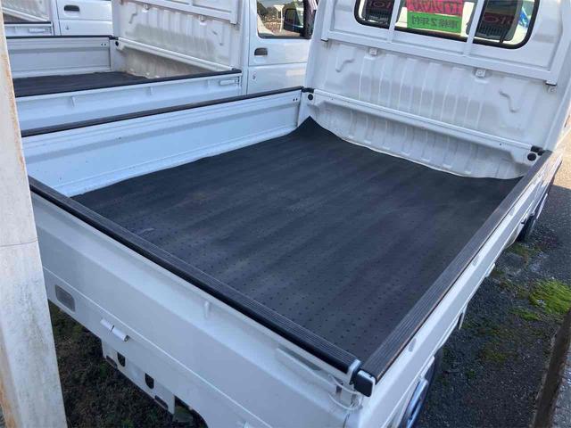 キャリイトラック ＫＵ　４ＷＤ　ＭＴ　エアコン　パワーステアリング（6枚目）