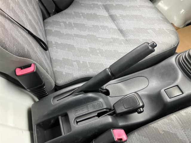 キャリイトラック KC 4WD 軽トラック MT エアコン パワーステアリング(30枚目)