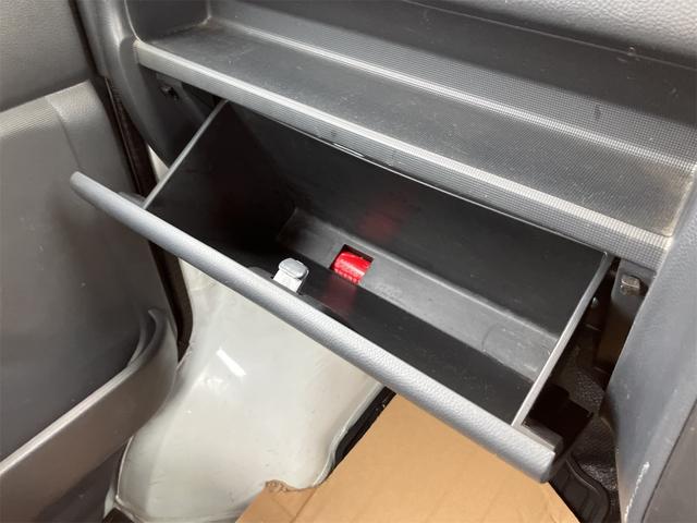 キャリイトラック KC 4WD 軽トラック MT エアコン パワーステアリング(32枚目)