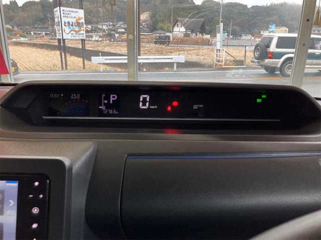 タント Ｘ　全周囲カメラ　電動スライドドア　ナビ　クリアランスソナー　衝突被害軽減システム　スマートキー　アイドリングストップ　電動格納ミラー　シートヒーター　ＣＶＴ　ＥＳＣ　ＣＤ　ＤＶＤ再生　Ｂｌｕｅｔｏｏｔｈ（4枚目）