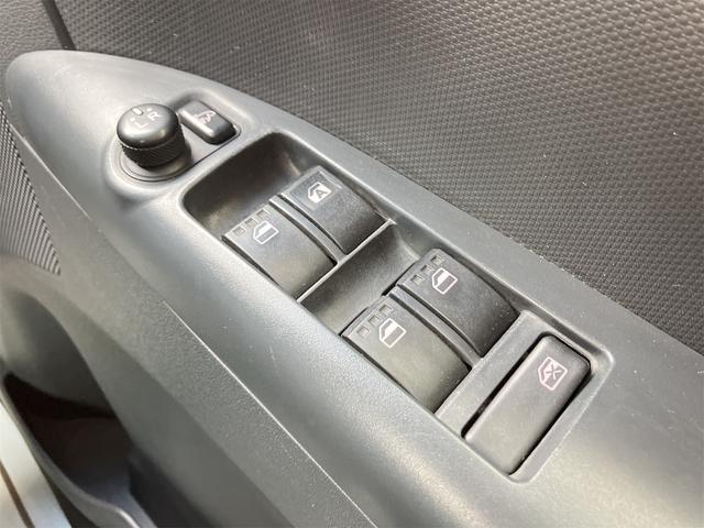 タント カスタムＸ　ワンオーナー　ＥＴＣ　電動スライドドア　ナビ　ＴＶ　ＨＩＤ　スマートキー　電動格納ミラー　ＣＶＴ　盗難防止システム　ＡＢＳ　ＣＤ　ＤＶＤ再生　ＵＳＢ　ミュージックプレイヤー接続可　アルミホイール（9枚目）