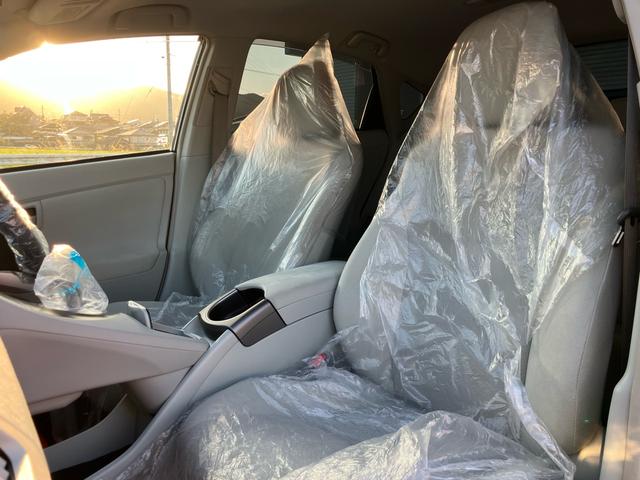 プリウス S ☆新品バッテリー交換☆新品ワイパー交換☆新品ACフィルター交換☆オイル、オイルエレメント(ワコーズ)交換☆フルセグナビ☆バックカメラ☆ETC☆内外装クリーニング済☆ポリマーコート済(36枚目)