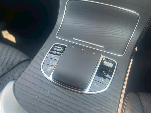 ＧＬＣ ＧＬＣ４３　４マチッククーペ　・レザーＥＸＣ・ＨＵＤ・ブルメスターサウンド・３６０度カメラ・パワーバックドア・純正ドラレコ・本革シート、ベンチレーション・エアーバランスＰＫＧ・エナシャブＰＫＧ・マルチビームＬＥＤ（11枚目）
