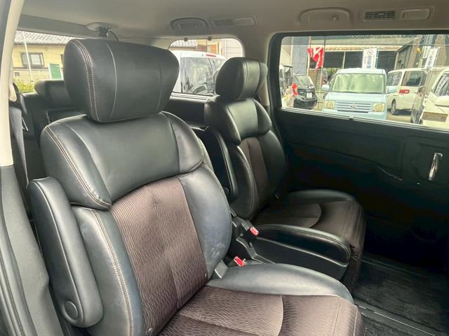 エルグランド ２５０ハイウェイスターＳ　両側パワスラ・フリップダウン・フルセグ・全方位カメラ・コーナーセンサー（13枚目）