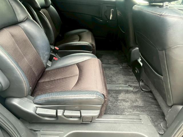 エルグランド ２５０ハイウェイスターＳ　両側パワスラ・フリップダウン・フルセグ・全方位カメラ・コーナーセンサー（14枚目）