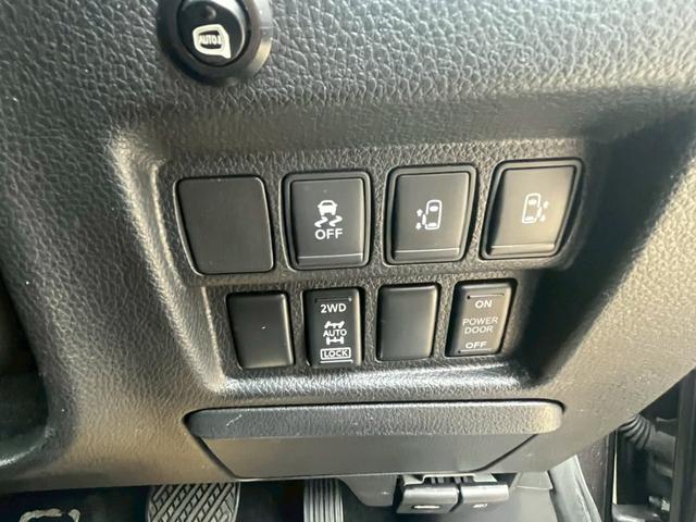 エルグランド ２５０ハイウェイスターＳ　両側パワスラ・フリップダウン・フルセグ・全方位カメラ・コーナーセンサー（18枚目）