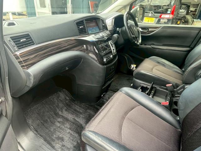 エルグランド ２５０ハイウェイスターＳ　両側パワスラ・フリップダウン・フルセグ・全方位カメラ・コーナーセンサー（20枚目）