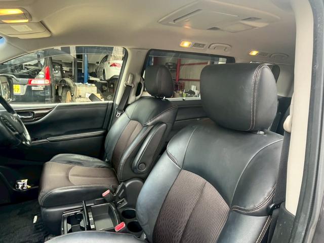 エルグランド ２５０ハイウェイスターＳ　両側パワスラ・フリップダウン・フルセグ・全方位カメラ・コーナーセンサー（22枚目）