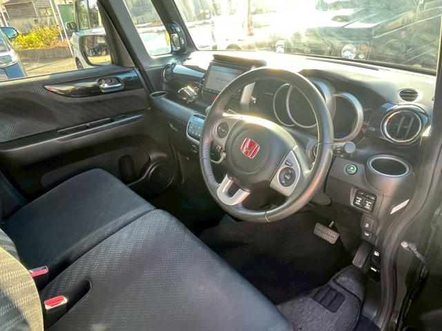 N-BOXカスタム G・ターボAパッケージ ・両側パワスラ・純正ナビ・バックカメラ・オートクルーズ(6枚目)