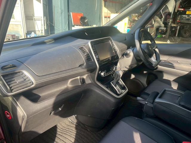 セレナ ハイウェイスターＧ　プロパイロットエディション　両側パワスラ・純正ナビ・フリップダウン・ドラレコ（23枚目）