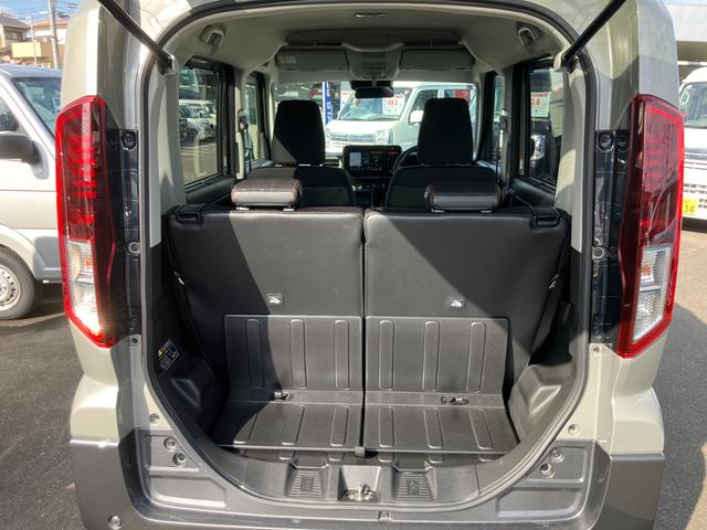 スペーシア ギア　ＨＹＢＲＩＤ　ＸＺ／サポカー　スズキコネクト対応通信機装着車　全方位モニター付メモリーナビ　衝突安全ボディ　衝突被害軽減システム　アイドリングストップ　スライドドア　オートライト　シートヒーター　盗難防止システム（18枚目）