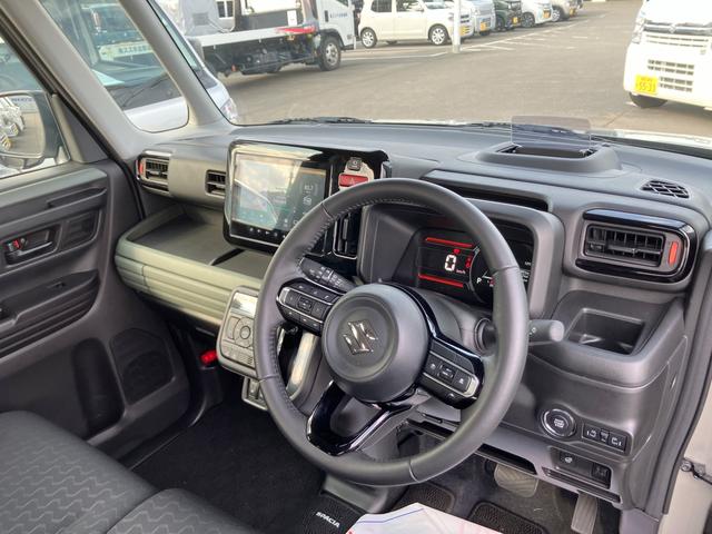 スペーシア ギア　ＨＹＢＲＩＤ　ＸＺ／サポカー　スズキコネクト対応通信機装着車　全方位モニター付メモリーナビ　衝突安全ボディ　衝突被害軽減システム　アイドリングストップ　スライドドア　オートライト　シートヒーター　盗難防止システム（21枚目）