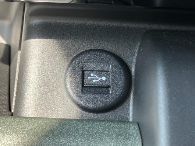 スペーシア ギア　ＨＹＢＲＩＤ　ＸＺ／サポカー　スズキコネクト対応通信機装着車　全方位モニター付メモリーナビ　衝突安全ボディ　衝突被害軽減システム　アイドリングストップ　スライドドア　オートライト　シートヒーター　盗難防止システム（23枚目）