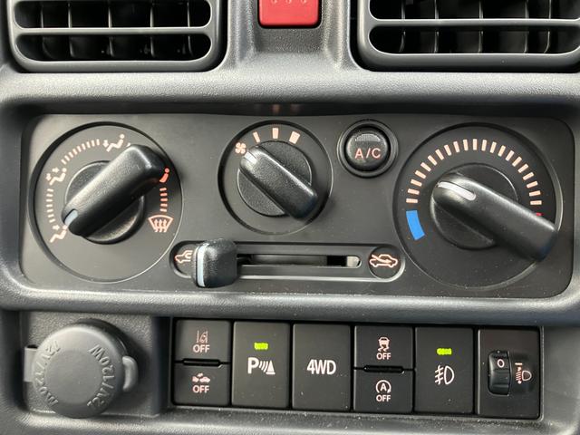 �����I�ɑ��삪�ł���y�}�j���A���G�A�R���z��