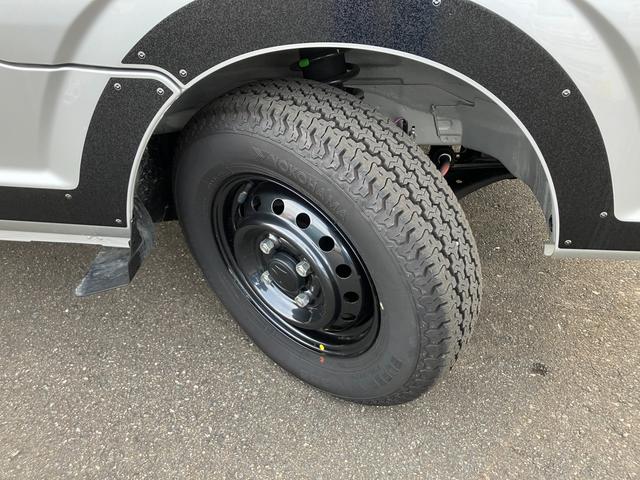 �ϋv���ɗD��Ă��鏃���̃X�`�[���z�C�[���𑕒��B�y�P�S�T�^�W�O�q�P�Q�z