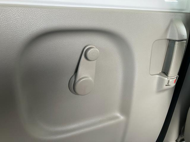 �������͎�ŉ񂵂ĊJ����^�C�v�ł��B