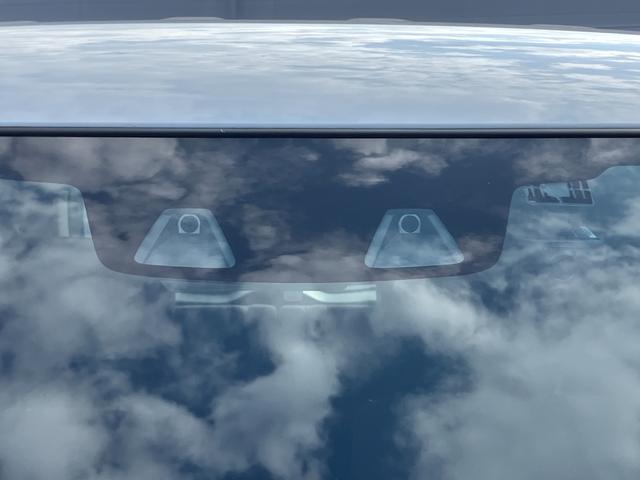 ソリオ ＨＹＢＲＩＤ　ＭＺ　２型　ＭＡ３６Ｓ／サポカー　全方位モニター用カメラパッケージ　衝突安全ボディ　衝突被害軽減システム　アイドリングストップ　純正ナビ　ドライブレコーダー　シートヒーター　オートエアコン　盗難防止システム（9枚目）