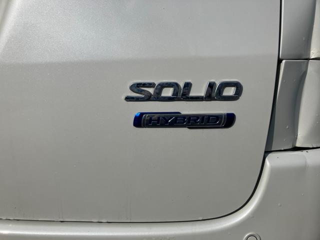 ソリオ ＨＹＢＲＩＤ　ＭＺ　２型　ＭＡ３６Ｓ／サポカー　全方位モニター用カメラパッケージ　衝突安全ボディ　衝突被害軽減システム　アイドリングストップ　純正ナビ　ドライブレコーダー　シートヒーター　オートエアコン　盗難防止システム（11枚目）