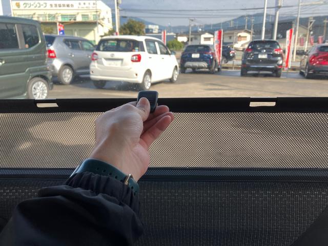 ソリオ ＨＹＢＲＩＤ　ＭＺ　２型　ＭＡ３６Ｓ／サポカー　全方位モニター用カメラパッケージ　衝突安全ボディ　衝突被害軽減システム　アイドリングストップ　純正ナビ　ドライブレコーダー　シートヒーター　オートエアコン　盗難防止システム（33枚目）